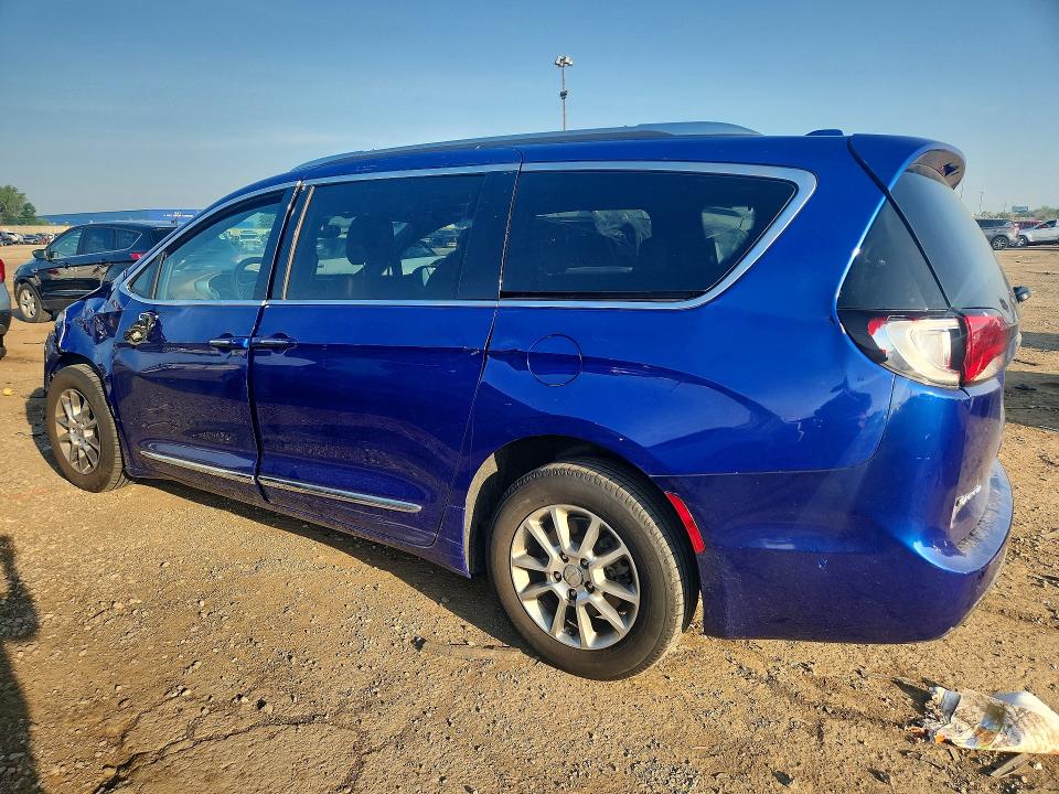 58933956 :رقم المزاد ، 2C4RC1GG3LR104869 vin ، 2020 Chrysler Pacifica مزاد بيع