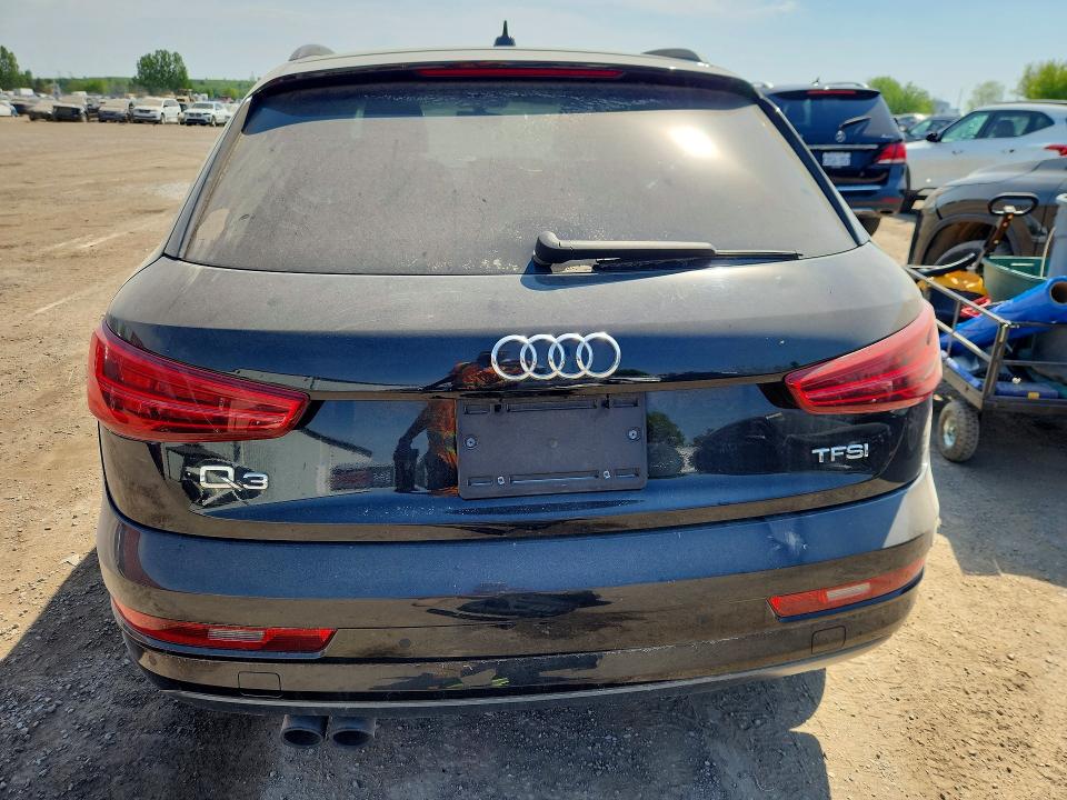 55775726 :رقم المزاد ، WA1BCCFS9JR023116 vin ، 2018 Audi Q3 مزاد بيع
