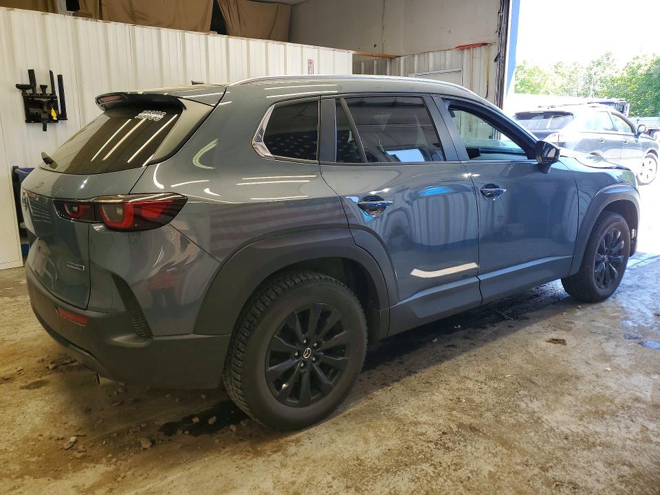 56643946 :رقم المزاد ، 7MMVABCM3PN127917 vin ، 2023 Mazda Cx-50 مزاد بيع