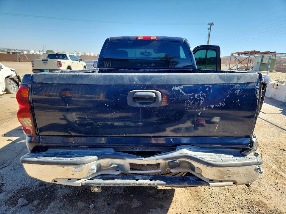 2005 Chevrolet Silverado მანქანა იყიდება აუქციონზე, vin: 1GCEC14X45Z294130, აუქციონის ნომერი: 58043816