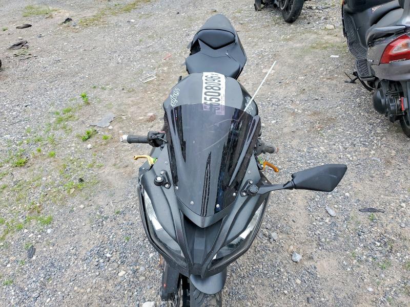 56508096 :رقم المزاد ، JKBZXJE18GA019416 vin ، 2016 Kawasaki Zx636 مزاد بيع