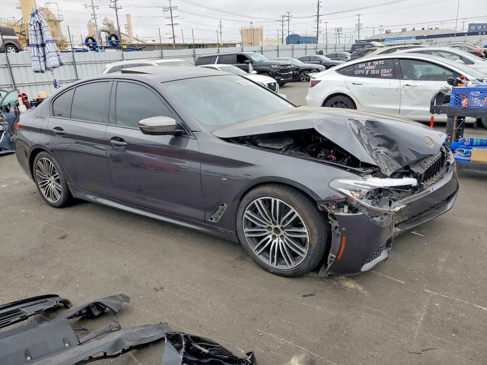 Продаж на аукціоні авто 2018 Bmw M550xi, vin: WBAJB9C57JG463639, номер лоту: 57624586
