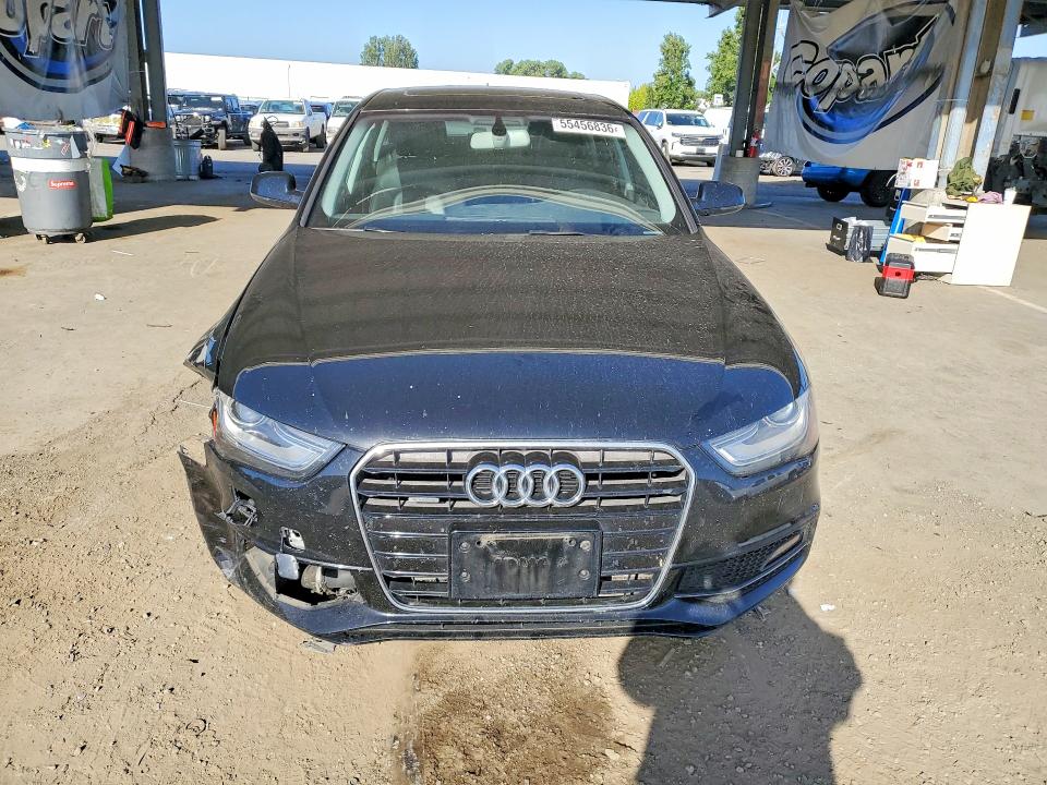Продаж на аукціоні авто 2015 Audi A4, vin: WAUBFAFL4FN027516, номер лоту: 55456836