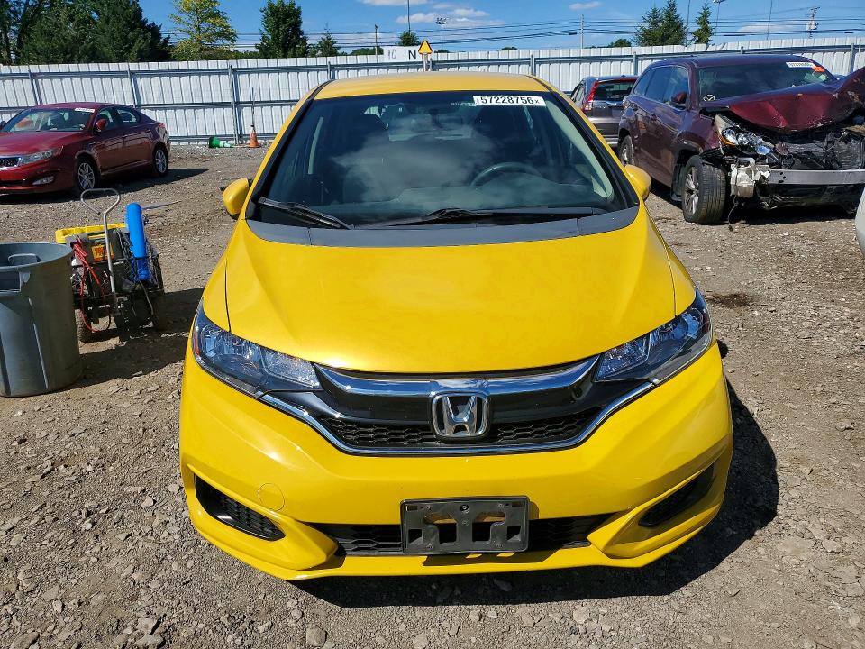 Продаж на аукціоні авто 2018 Honda Fit, vin: 3HGGK5H45JM704689, номер лоту: 57228756