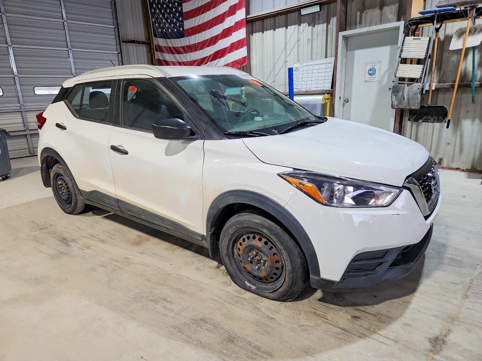 Продажа на аукционе авто 2018 Nissan Kicks, vin: 3N1CP5CU0JL508142, номер лота: 56630756