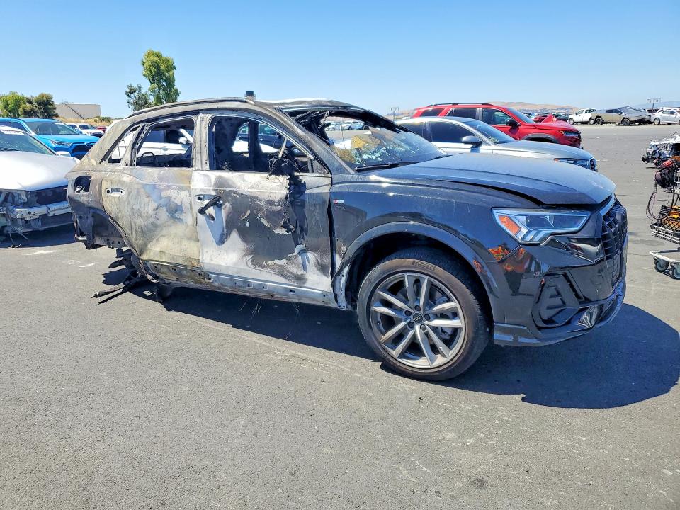 Продажа на аукционе авто 2024 Audi Q3, vin: WA1EECF32R1042665, номер лота: 57432266