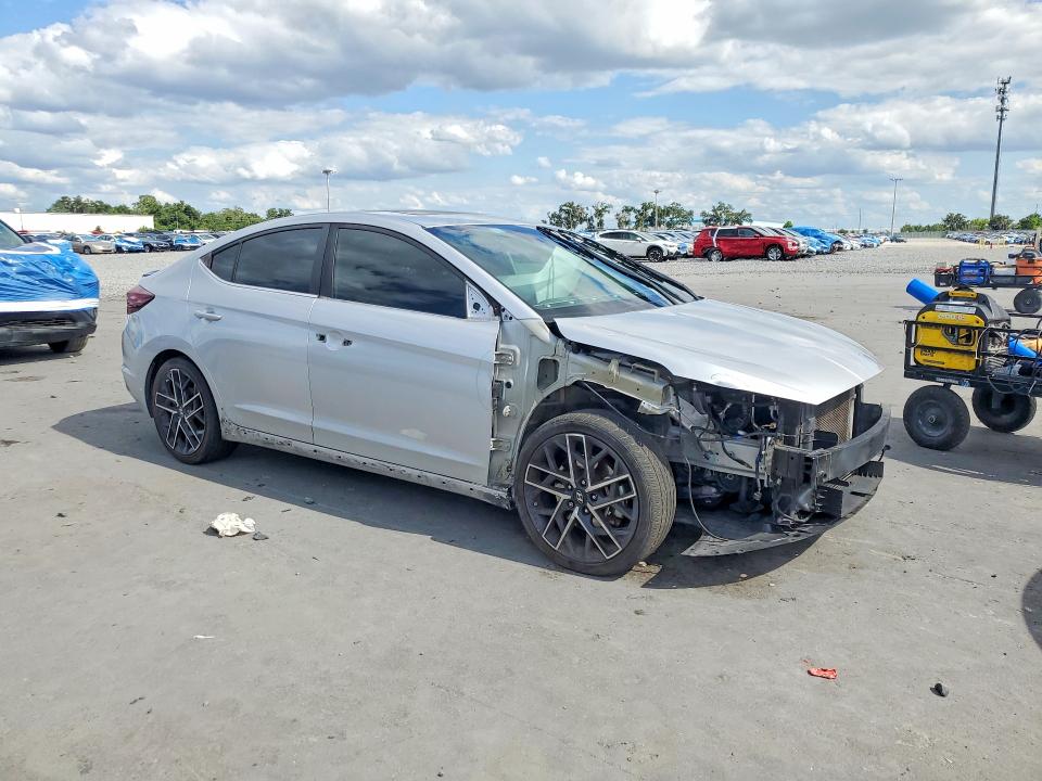 56448256 :رقم المزاد ، KMHD04LB9KU813169 vin ، 2019 Hyundai Elantra مزاد بيع