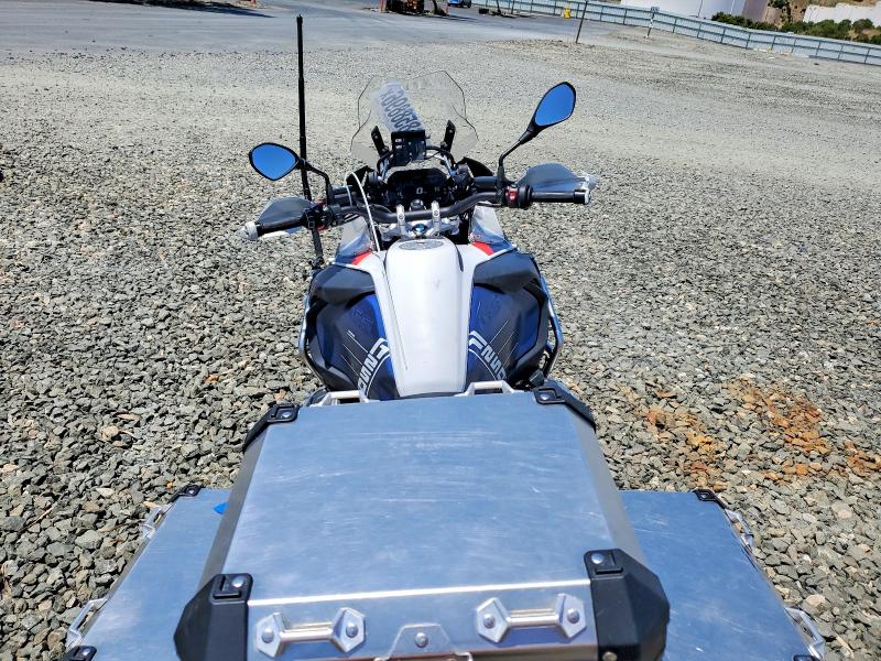 56858896 :رقم المزاد ، WB10M1306P6G81763 vin ، 2023 Bmw R 1250 مزاد بيع