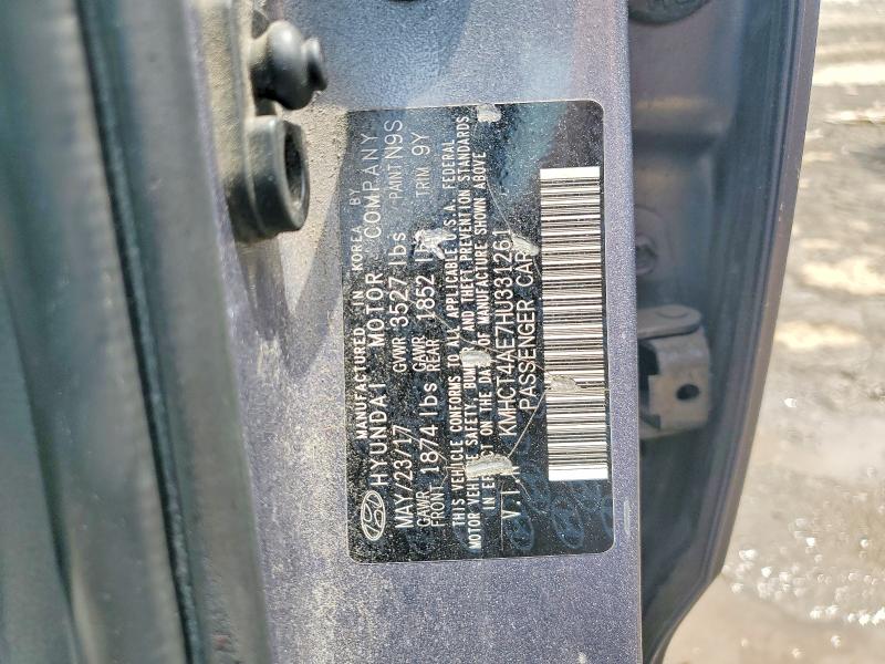 58723166 :رقم المزاد ، KMHCT4AE7HU331261 vin ، 2017 Hyundai Accent مزاد بيع