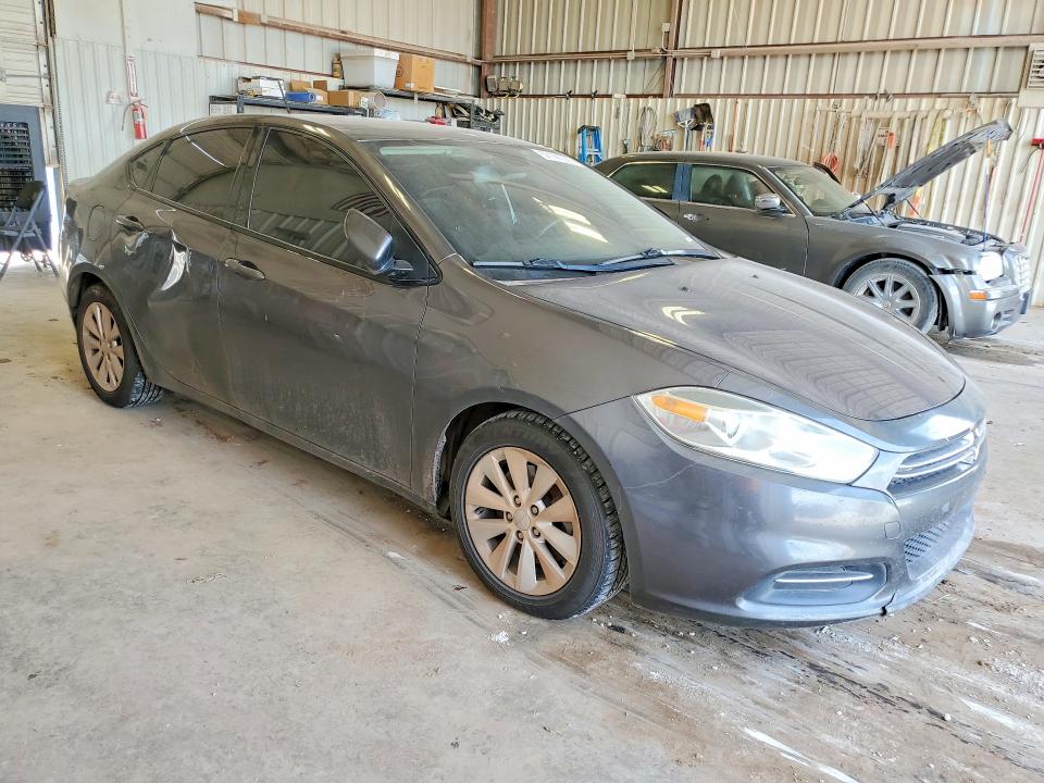 57141986 :رقم المزاد ، 1C3CDFDH4FD276028 vin ، 2015 Dodge Dart مزاد بيع