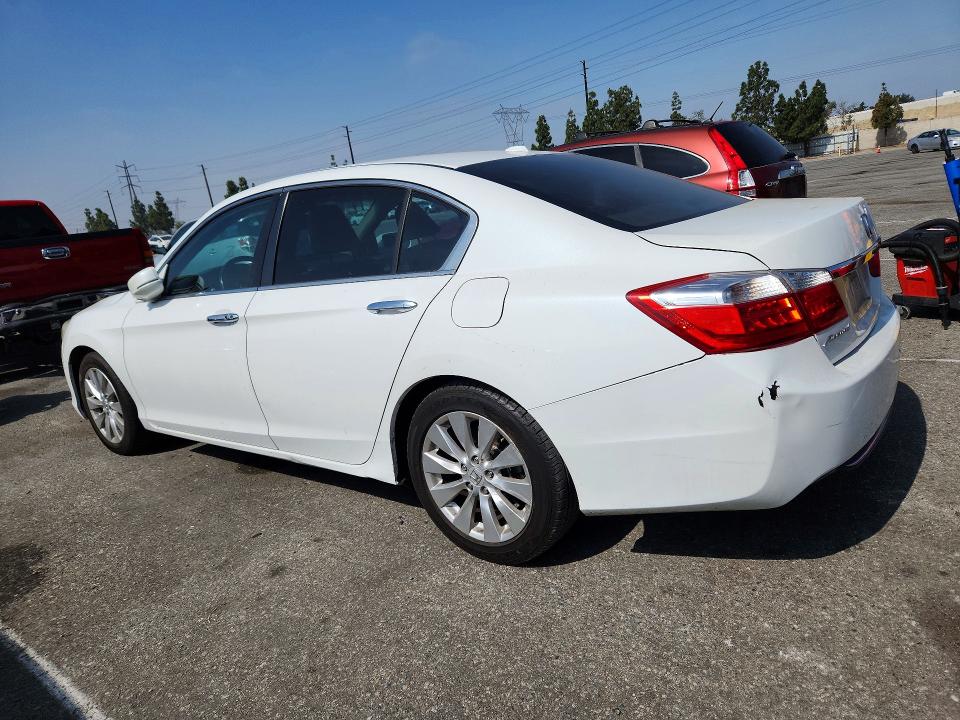 55426276 :رقم المزاد ، 1HGCR2F8XFA244237 vin ، 2015 Hond Accord مزاد بيع