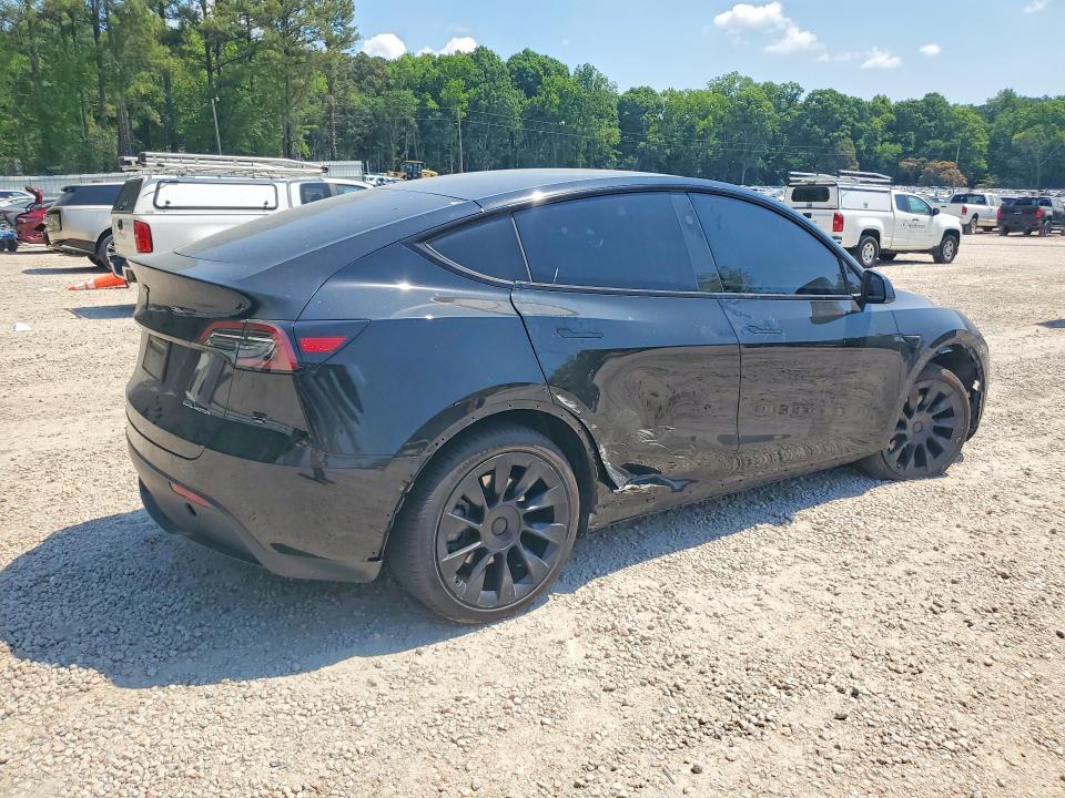 56534546 :رقم المزاد ، 7SAYGDEE2RA219180 vin ، 2024 Tesla Model Y مزاد بيع