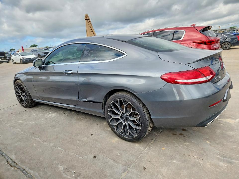 56805906 :رقم المزاد ، WDDWJ4JB1HF509589 vin ، 2017 Mercedes-benz C مزاد بيع