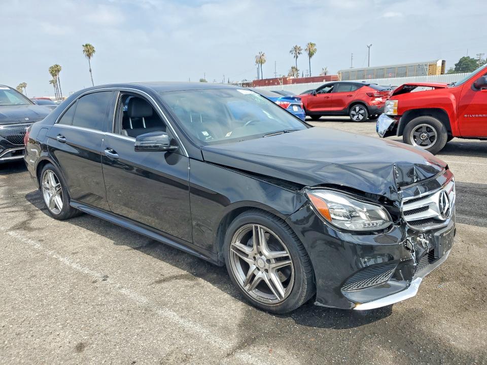 55632486 :رقم المزاد ، WDDHF5KB0EA843300 vin ، 2014 Mercedes-benz E مزاد بيع