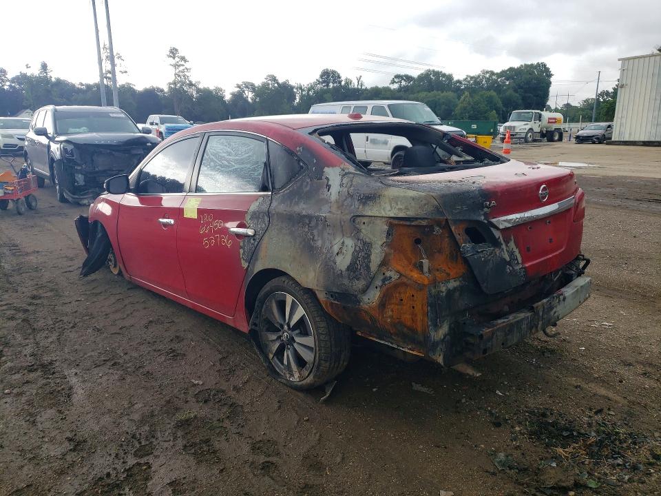 55865696 :رقم المزاد ، 3N1AB7AP3JY229480 vin ، 2018 Nissan Sentra مزاد بيع