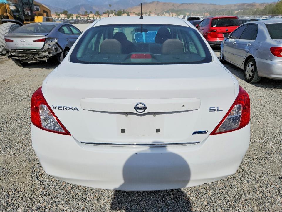 56652306 :رقم المزاد ، 3N1CN7AP1CL846604 vin ، 2012 Nissan Versa مزاد بيع