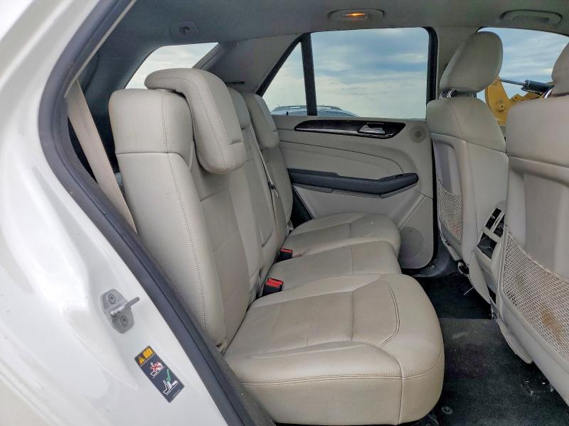 Продажа на аукционе авто 2015 Mercedes-benz Ml, vin: 4JGDA5JB6FA569560, номер лота: 55591086
