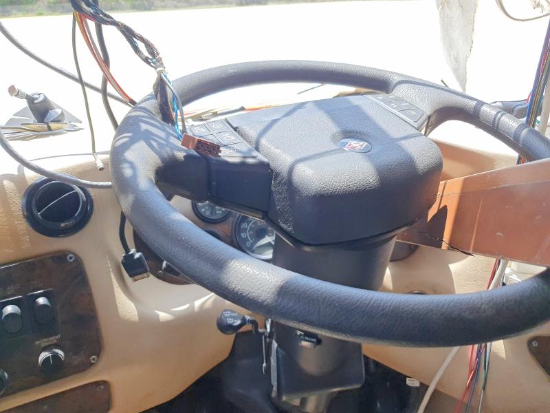 Aukcja sprzedaży 2002 Spartan Cargo Motorhome, vin: 4VZAT34952C040841, numer aukcji: 58236766