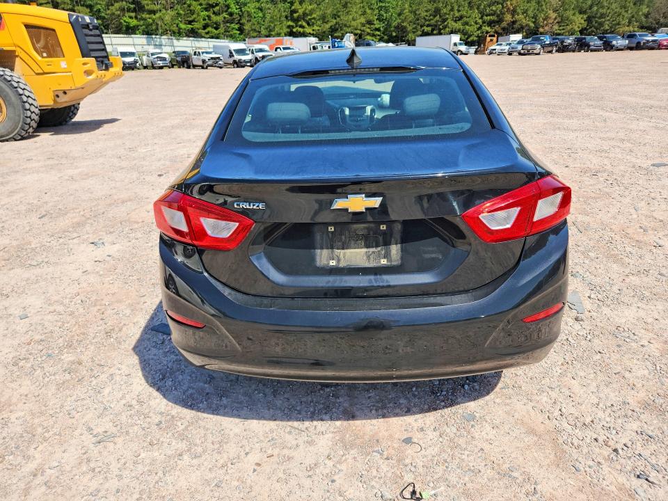 Продажа на аукционе авто 2017 Chevrolet Cruze, vin: 1G1BC5SMXH7265372, номер лота: 55726936