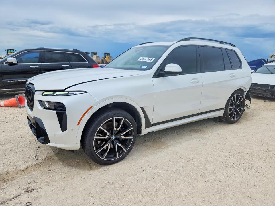56043696 :رقم المزاد ، 5UX23EM06P9P83739 vin ، 2023 Bmw X7 مزاد بيع