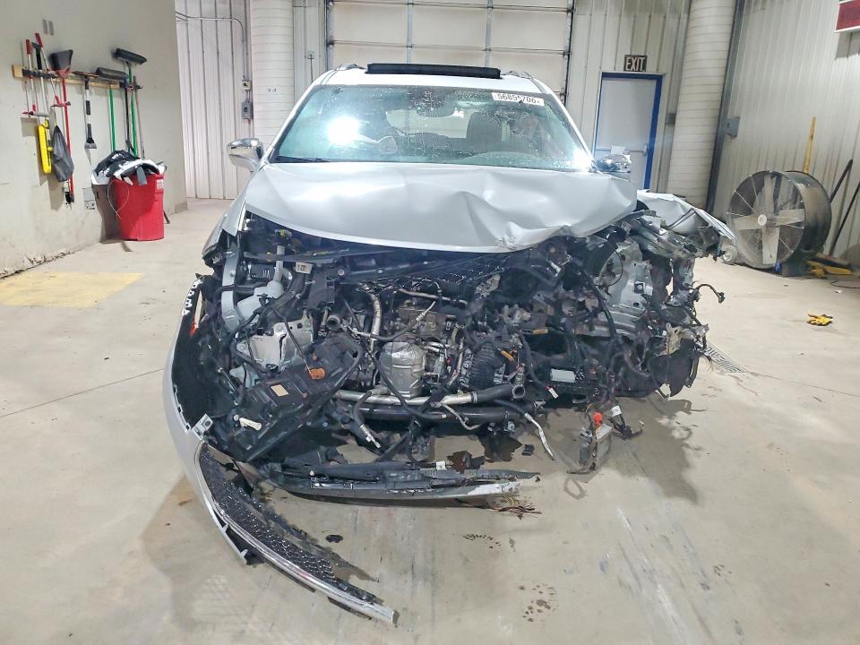 56856706 :رقم المزاد ، 2C4RC1GG7NR230624 vin ، 2022 Chrysler Pacifica مزاد بيع