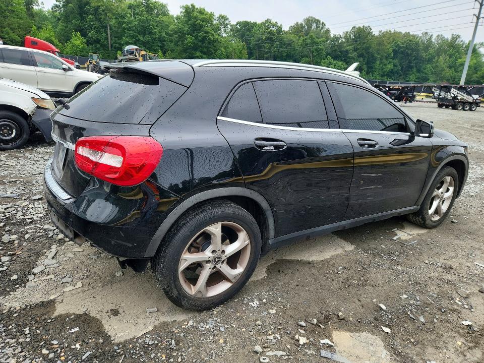 2018 Mercedes-benz Gla მანქანა იყიდება აუქციონზე, vin: WDCTG4EB2JJ458476, აუქციონის ნომერი: 56676676