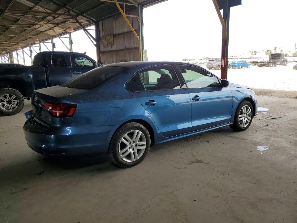 58959556 :رقم المزاد ، 3VW2B7AJ2JM232565 vin ، 2018 Volkswagen Jetta مزاد بيع