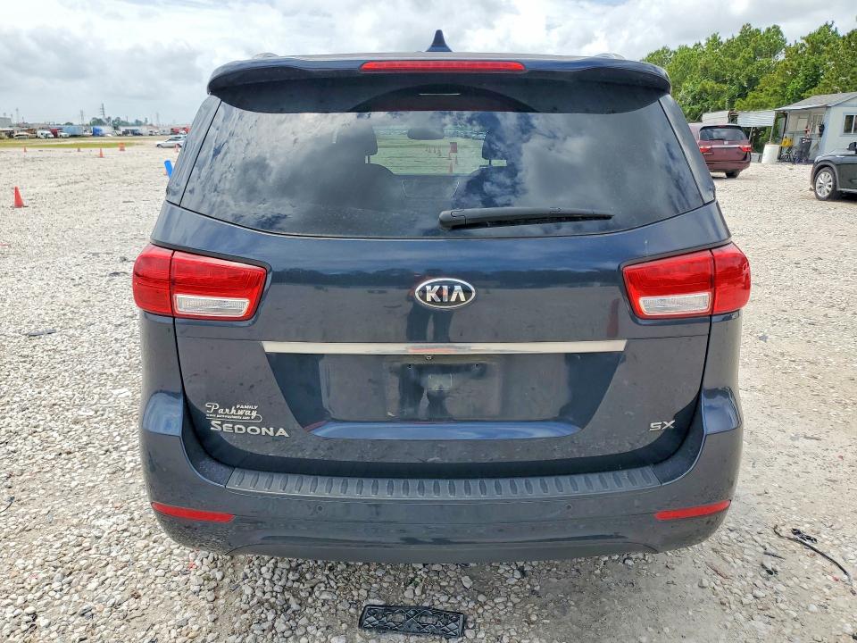 Продажа на аукционе авто 2016 Kia Sedona, vin: KNDMC5C11G6169722, номер лота: 56470326