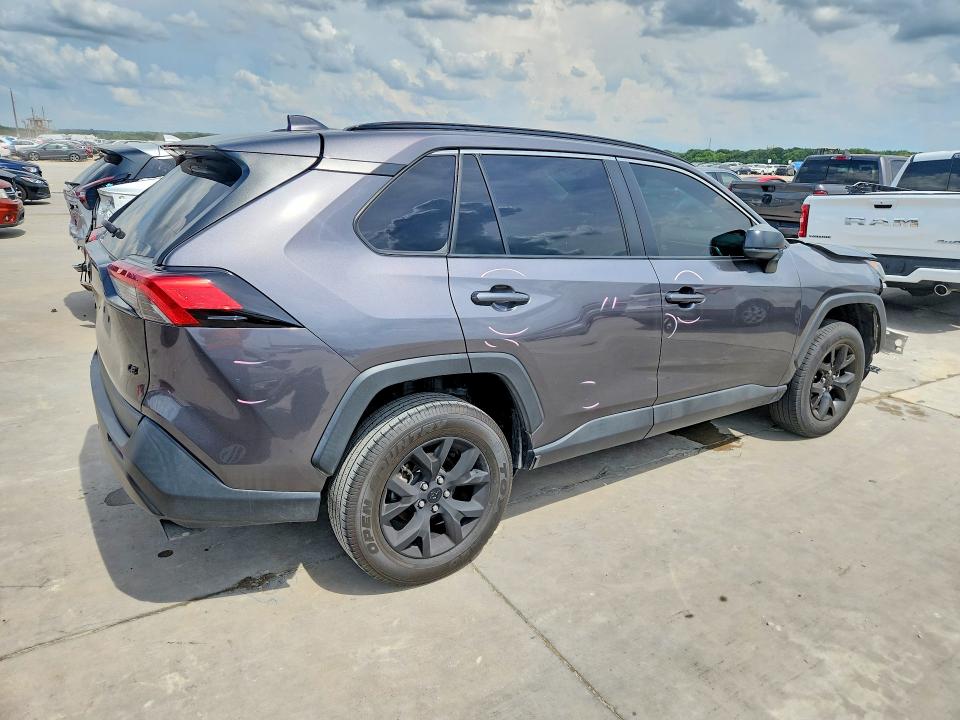 Продаж на аукціоні авто 2021 Toyota Rav4, vin: 2T3H1RFV8MC166776, номер лоту: 55768656