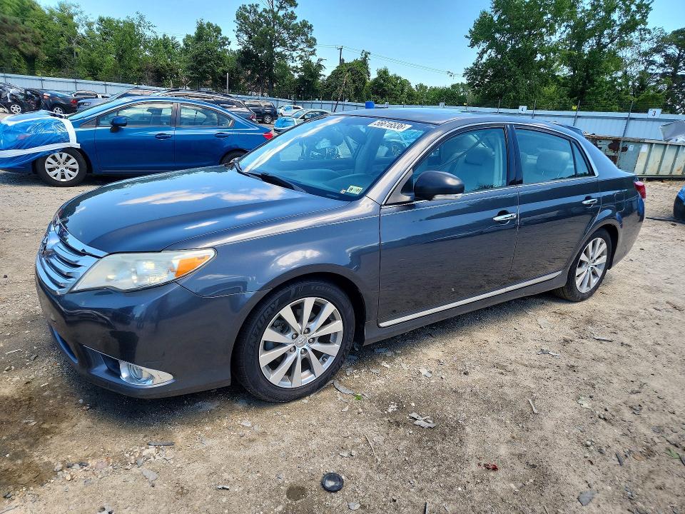 56616536 :رقم المزاد ، 4T1BK3DB1BU385978 vin ، 2011 Toyota Avalon مزاد بيع