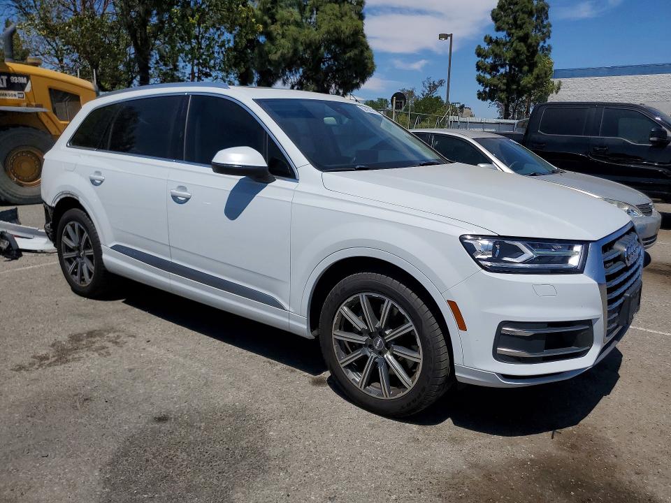 59168576 :رقم المزاد ، WA1LAAF78HD003392 vin ، 2017 Audi Q7 مزاد بيع