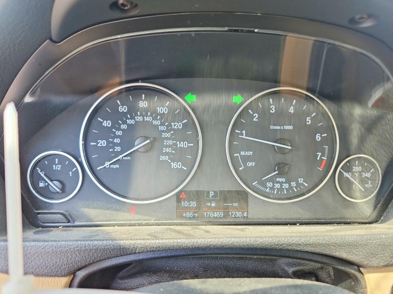2015 Bmw 328 მანქანა იყიდება აუქციონზე, vin: WBA3B3C59FJ983776, აუქციონის ნომერი: 57013306