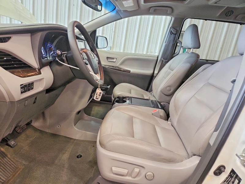 2015 Toyota Sienna მანქანა იყიდება აუქციონზე, vin: 5TDYK3DC0FS627550, აუქციონის ნომერი: 56439856