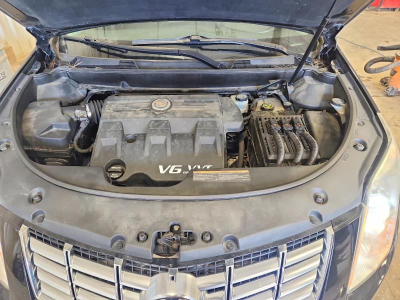 57372096 :رقم المزاد ، 3GYFNEE39ES557785 vin ، 2014 Cadillac Srx مزاد بيع