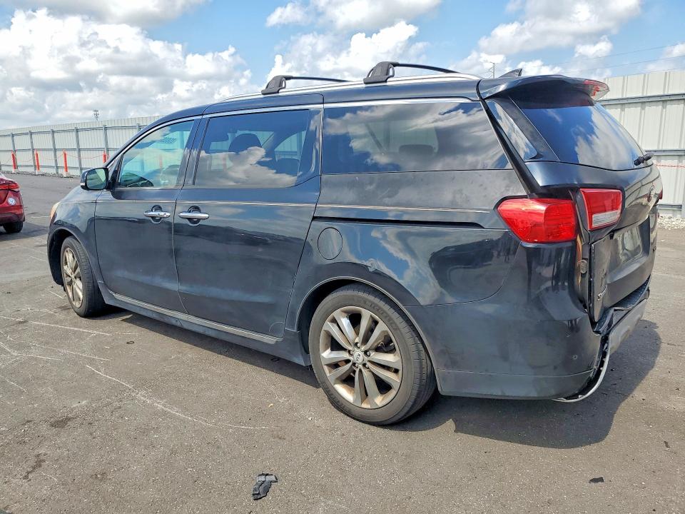 85605755 :رقم المزاد ، KNDME5C12J6356114 vin ، 2018 Kia Sedona مزاد بيع