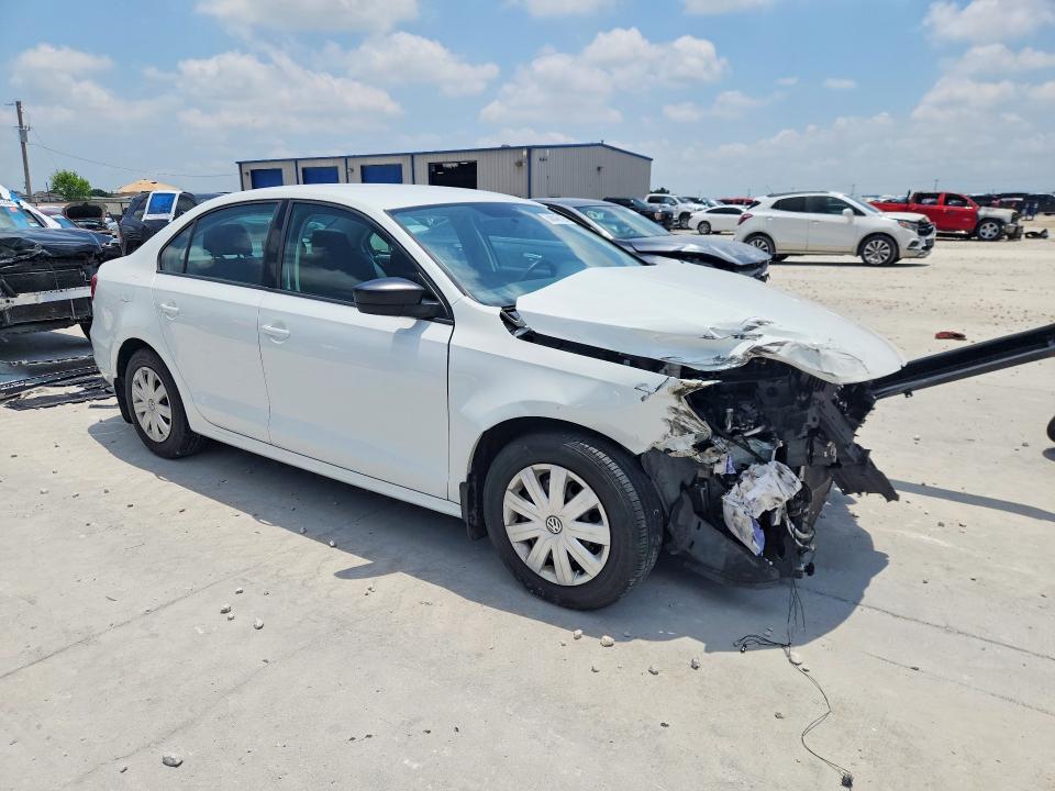 58046126 :رقم المزاد ، 3VW2K7AJXFM317757 vin ، 2015 Volkswagen Jetta مزاد بيع
