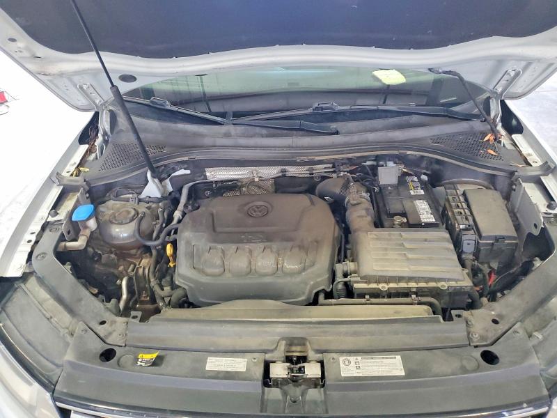 Продажа на аукционе авто 2018 Volkswagen Tiguan, vin: 3VV3B7AX2JM214242, номер лота: 56435356