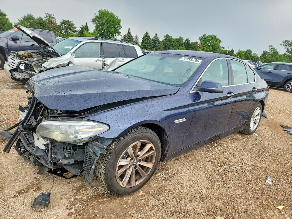 2015 Bmw 528 მანქანა იყიდება აუქციონზე, vin: WBA5A7C50FD627590, აუქციონის ნომერი: 58993036