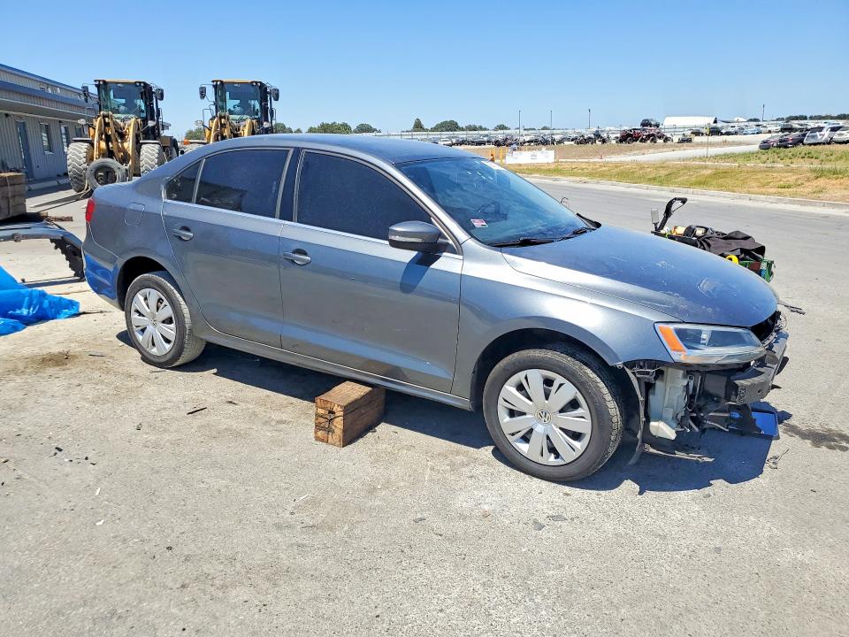 58777796 :رقم المزاد ، 3VWDP7AJ2DM218504 vin ، 2013 Volkswagen Jetta مزاد بيع