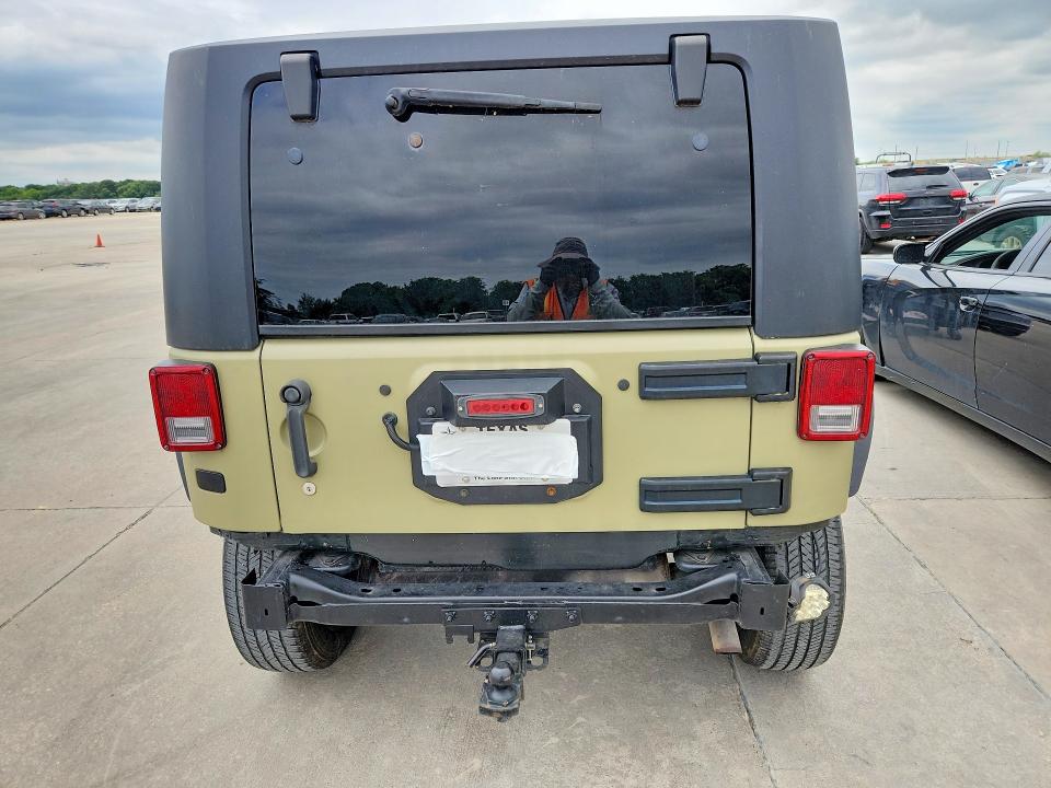 2010 Jeep Wrangler მანქანა იყიდება აუქციონზე, vin: 1J4AA2D14AL216900, აუქციონის ნომერი: 57493916