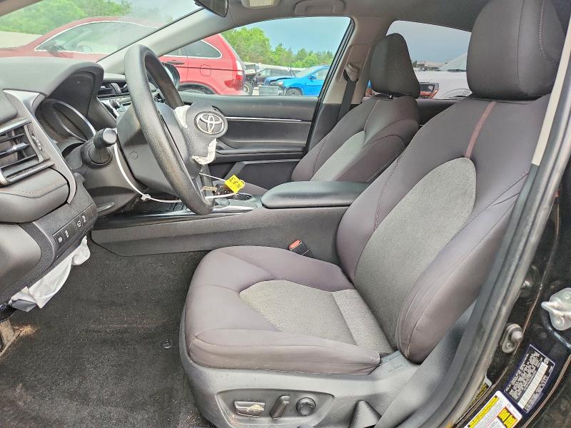 56591016 :رقم المزاد ، 4T1B11HK2KU842329 vin ، 2019 Toyota Camry مزاد بيع
