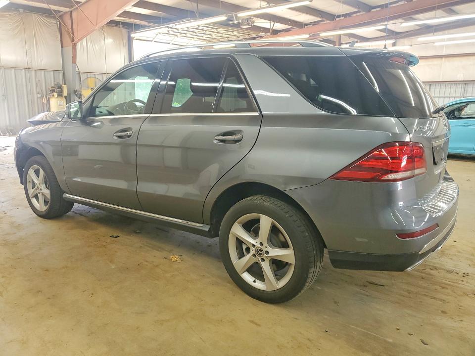 57670936 :رقم المزاد ، 4JGDA5HB6JB130335 vin ، 2018 Mercedes-benz Gle مزاد بيع