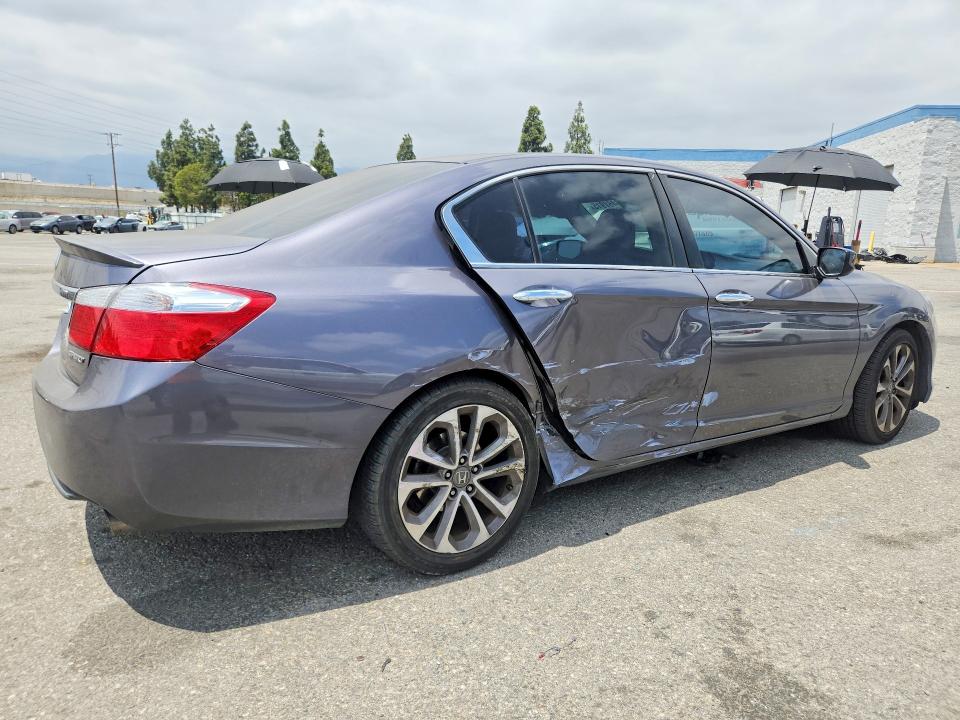 Продажа на аукционе авто 2015 Honda Accord, vin: 1HGCR2F57FA083643, номер лота: 85461915