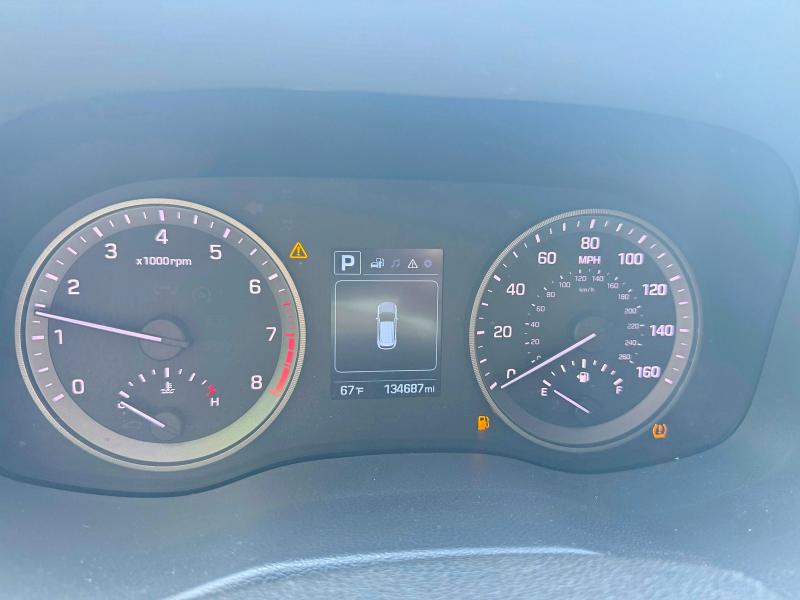 56127686 :رقم المزاد ، KM8J3CA47GU184124 vin ، 2016 Hyundai Tucson مزاد بيع