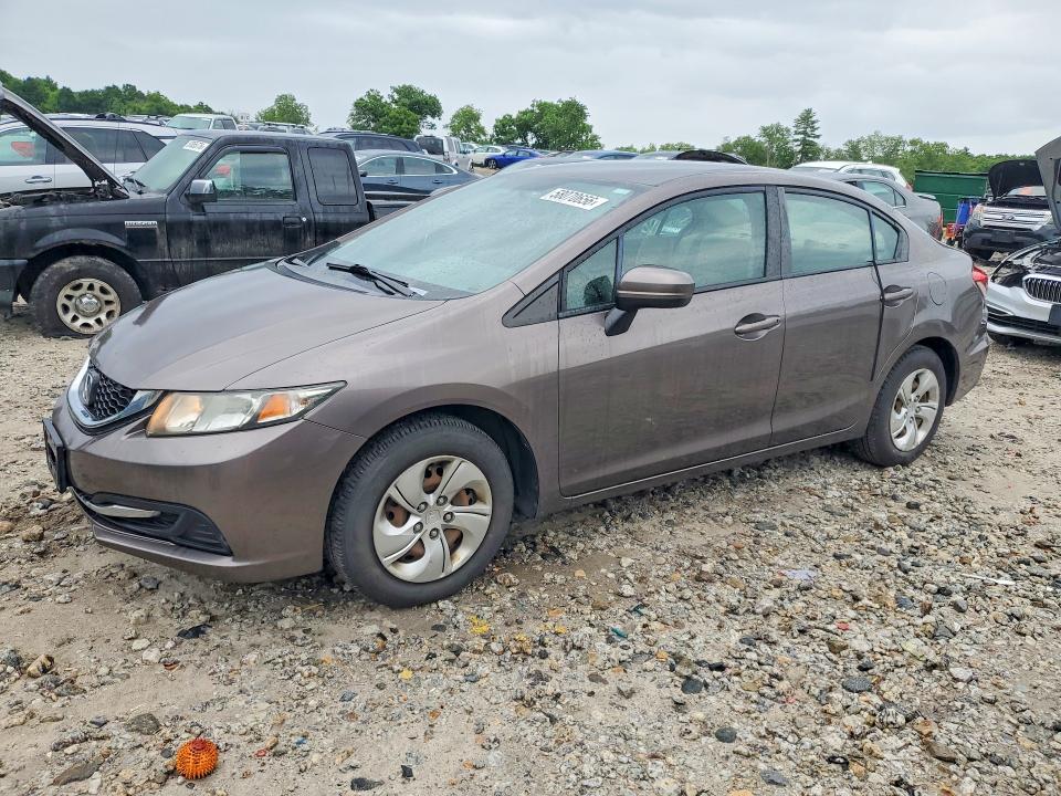 58070656 :رقم المزاد ، 19XFB2F51FE257817 vin ، 2015 Honda Civic مزاد بيع