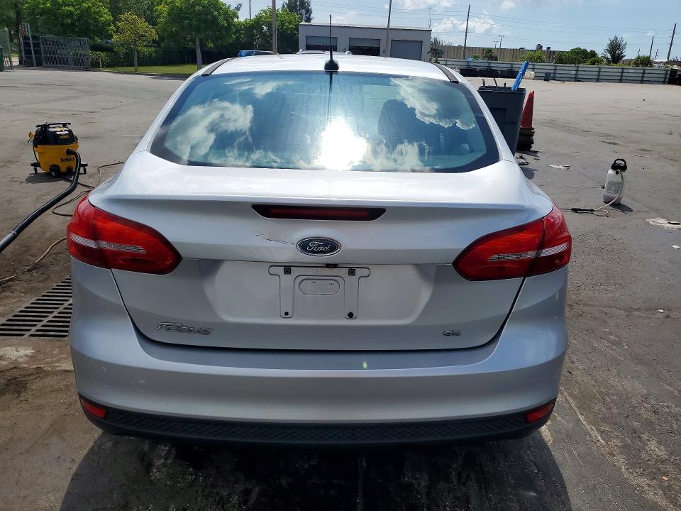57645586 :رقم المزاد ، 1FADP3F26HL337845 vin ، 2017 Ford Focus مزاد بيع