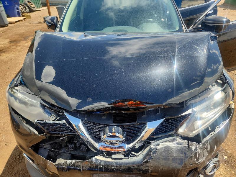 2015 Nissan Rogue მანქანა იყიდება აუქციონზე, vin: 5N1AT2MV7FC806272, აუქციონის ნომერი: 55840866