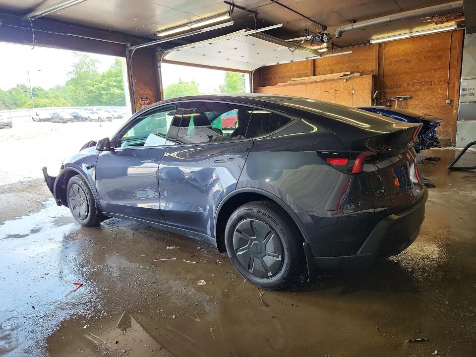 2026 Tesla Model Y მანქანა იყიდება აუქციონზე, vin: 7SAYGDEE9TA661803, აუქციონის ნომერი: 58631666