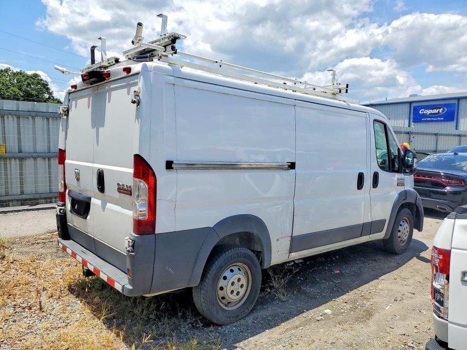 57413926 :رقم المزاد ، 3C6TRVAG5HE539848 vin ، 2017 Ram Promaster 1500 مزاد بيع
