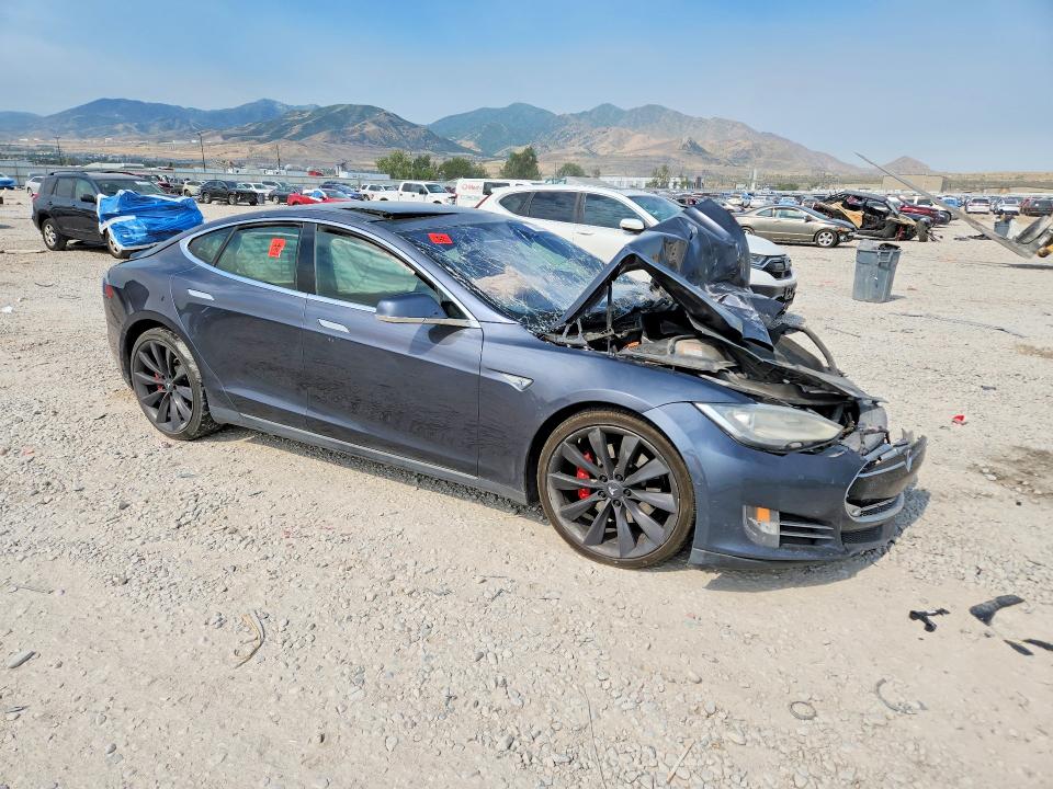 Продажа на аукционе авто 2016 Tesla Model S, vin: 5YJSA1E42GF129604, номер лота: 58374016